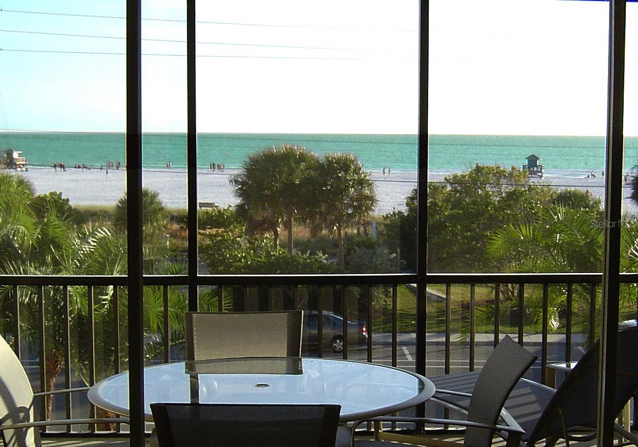 Image 20 of 24 For 757 Beach Road 308