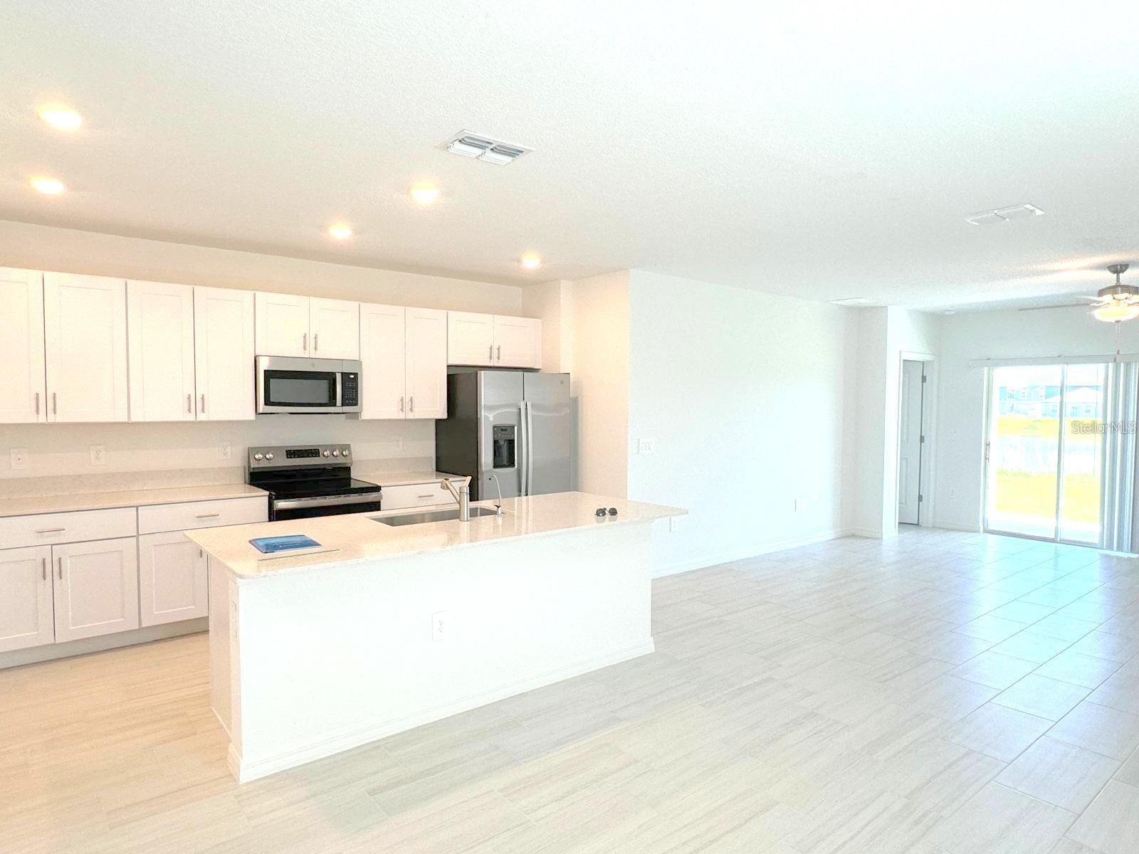 Image 5 of 24 For 11476 Radiant Shore Loop