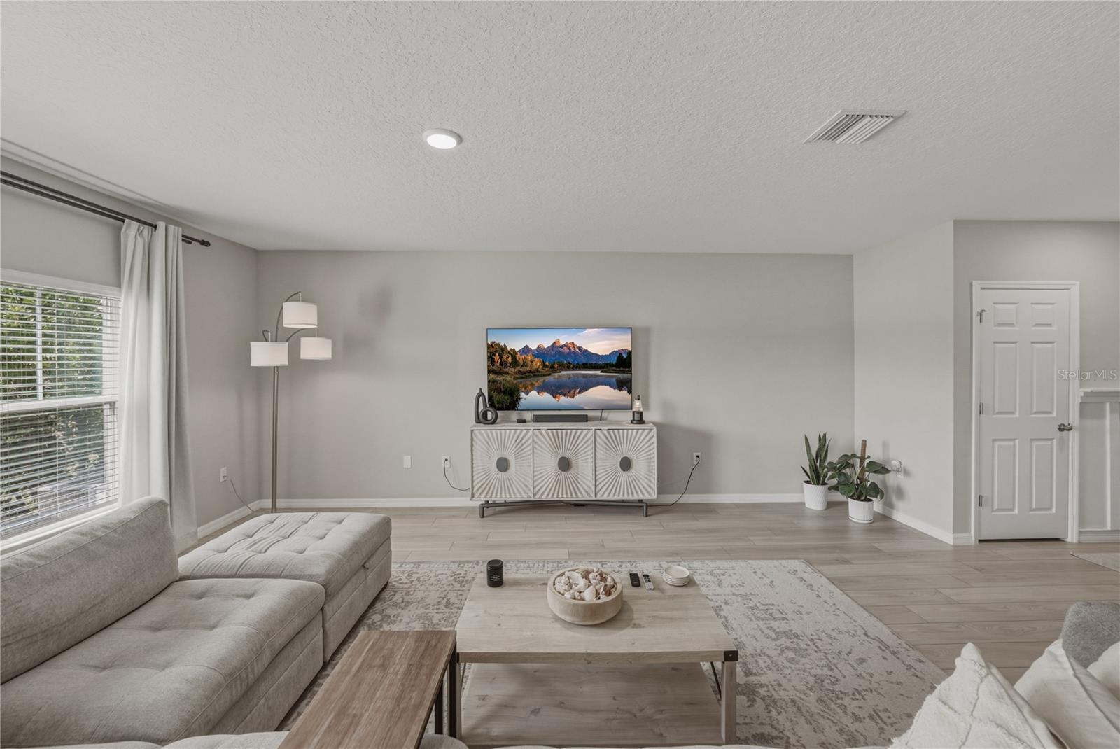 Image 16 of 78 For 5508 Summer Sunset Drive