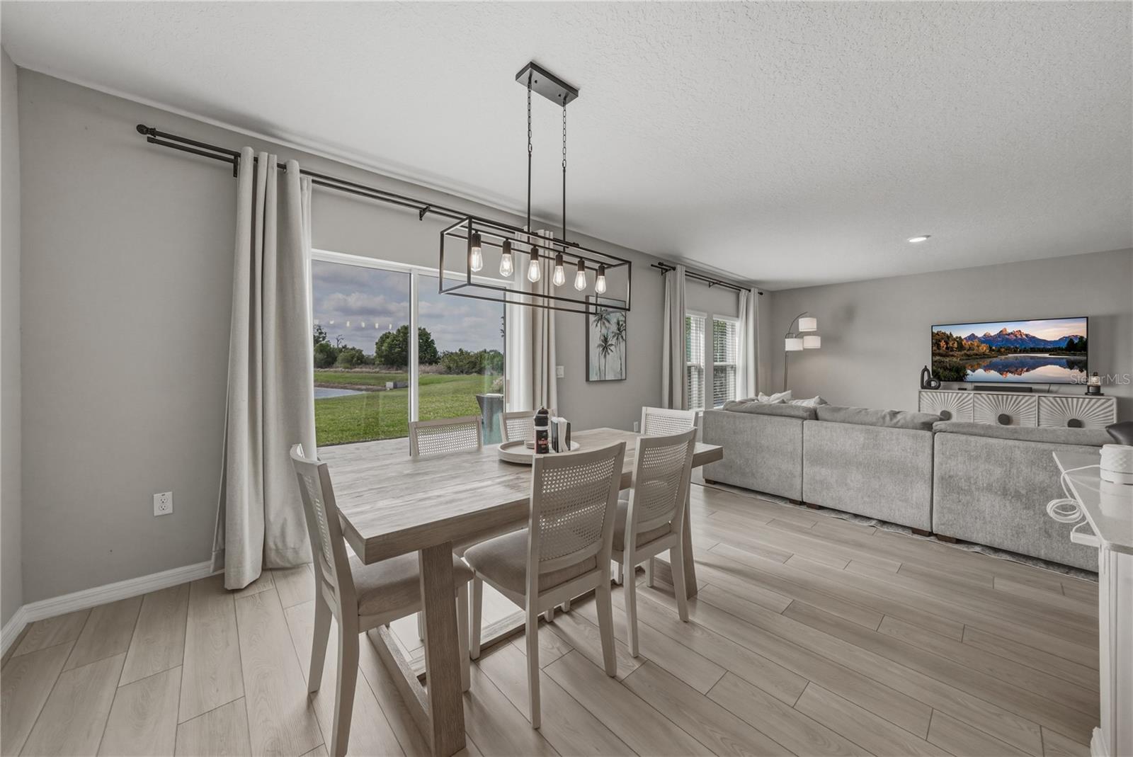 Image 27 of 78 For 5508 Summer Sunset Drive