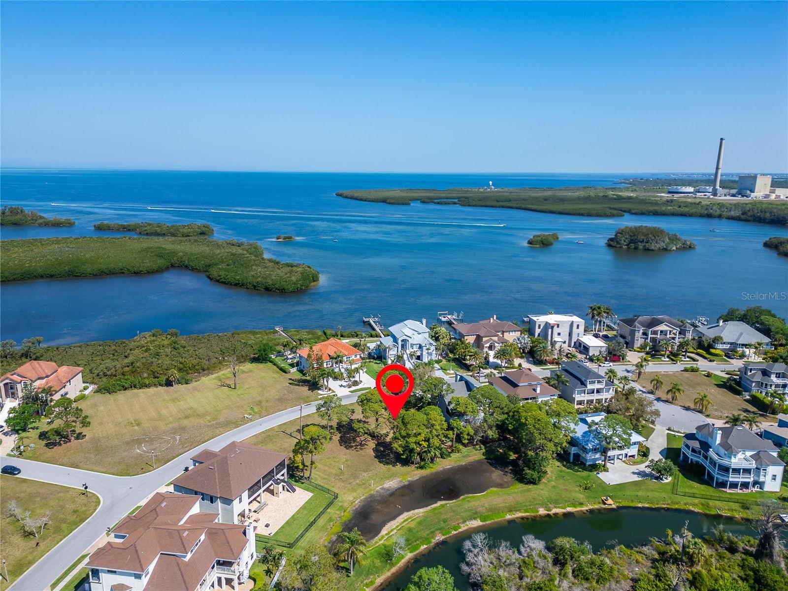 Image 4 of 28 For Pointe Alexis Drive