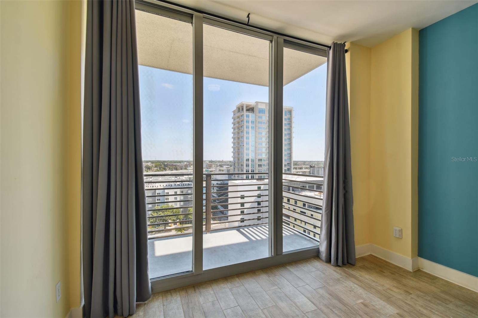 Image 24 of 98 For 1208 Kennedy Boulevard 1126