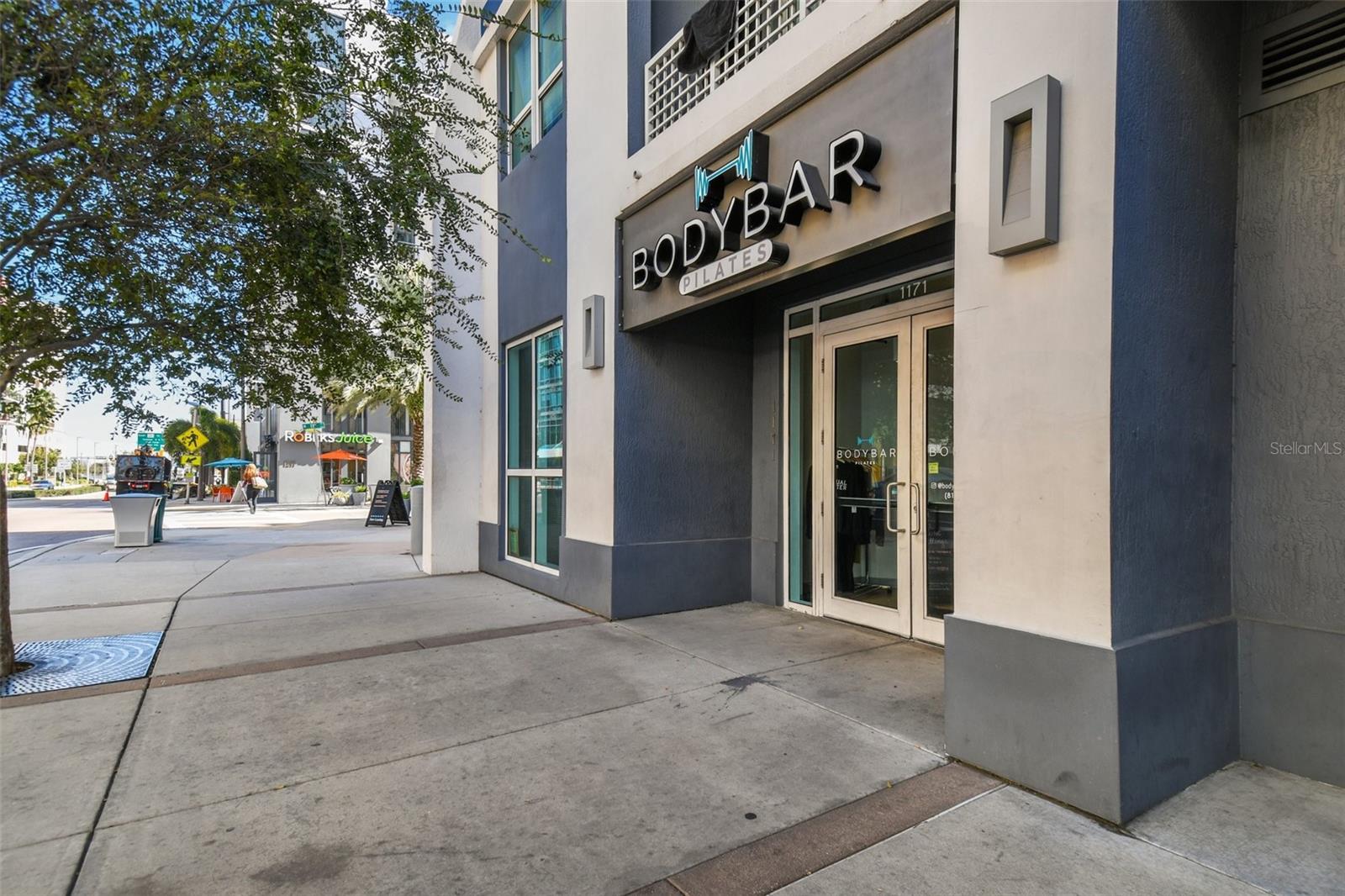 Image 86 of 98 For 1208 Kennedy Boulevard 1126