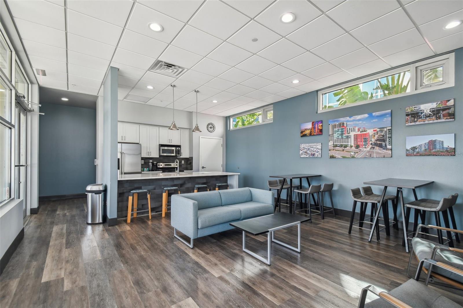 Image 95 of 98 For 1208 Kennedy Boulevard 1126