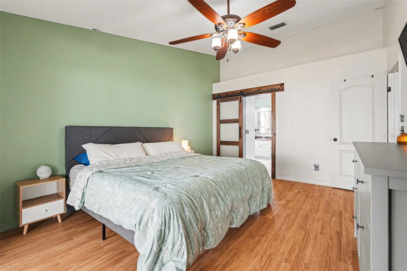 Image 11 of 14 For 1144 Hardwood Drive