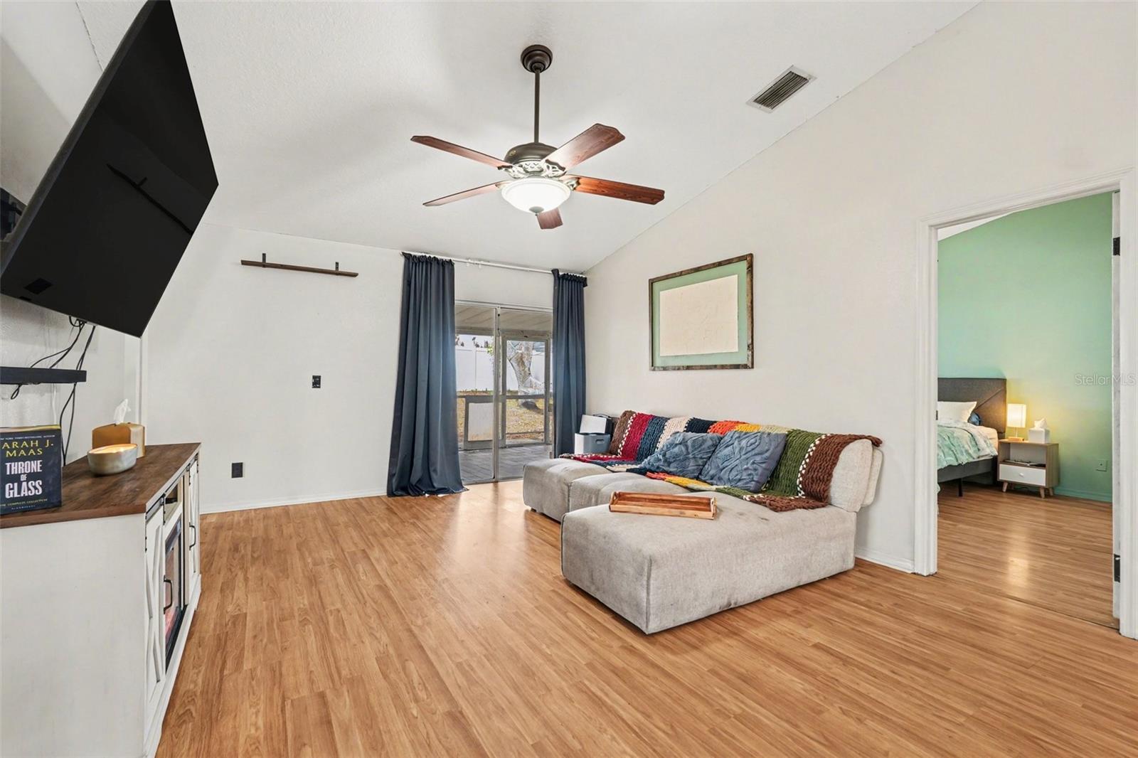 Image 6 of 14 For 1144 Hardwood Drive