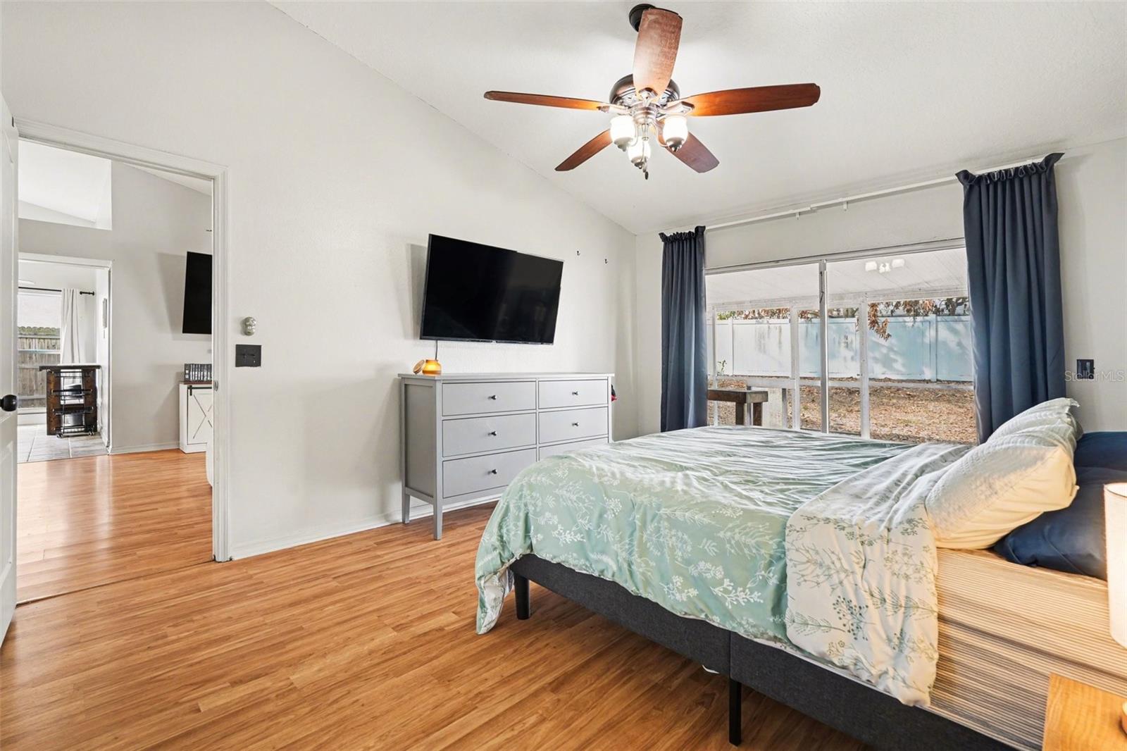 Image 9 of 14 For 1144 Hardwood Drive