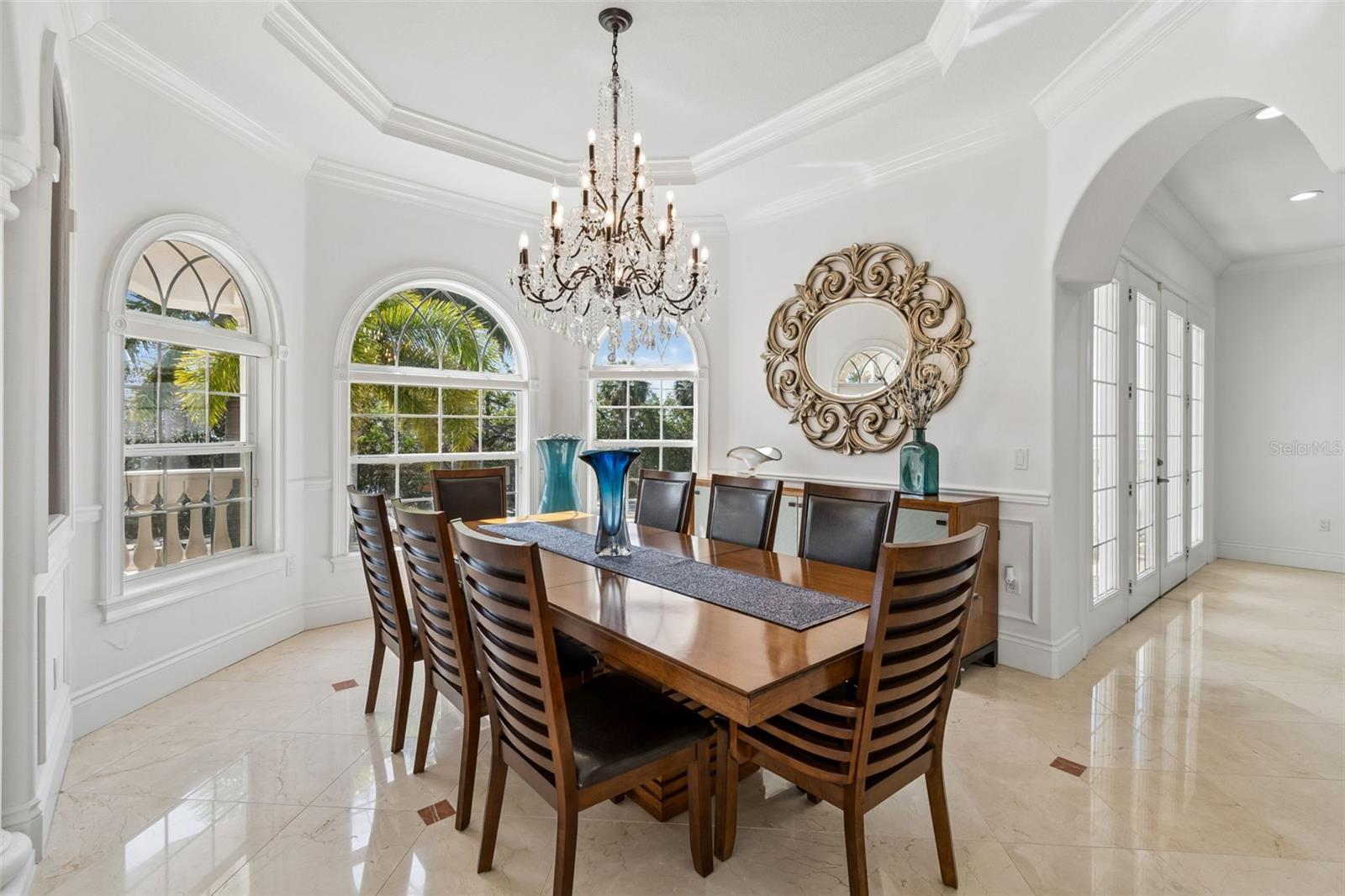 Image 11 of 89 For 6233 Bayshore Boulevard