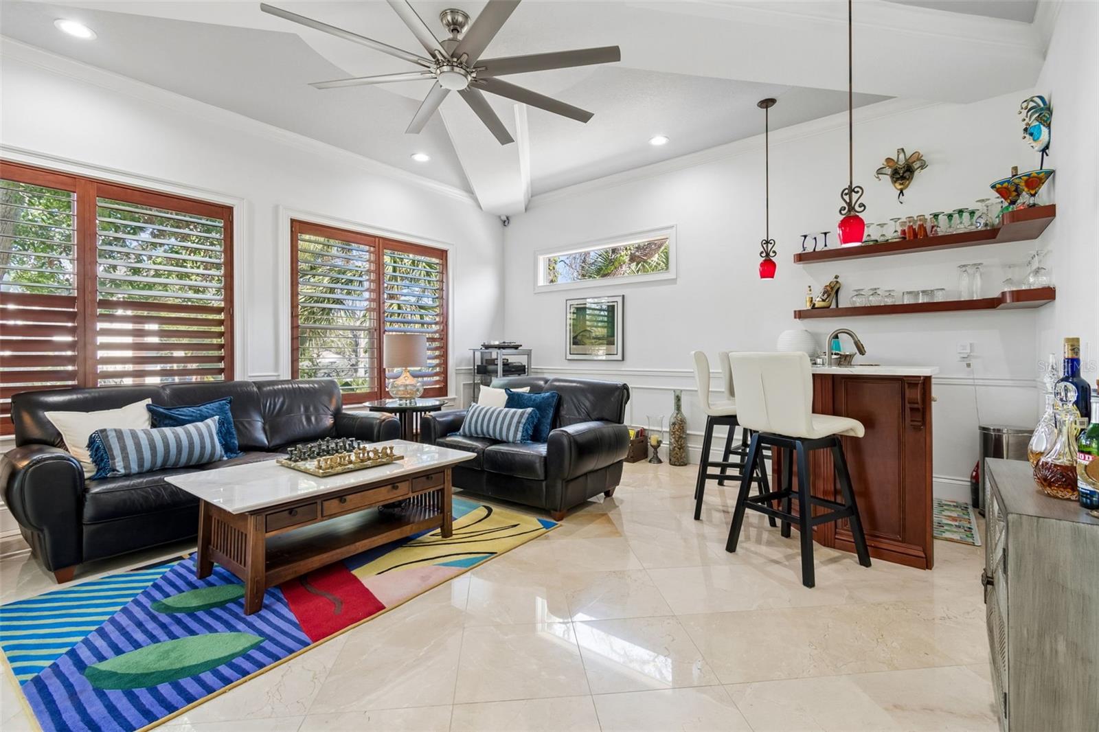 Image 17 of 89 For 6233 Bayshore Boulevard