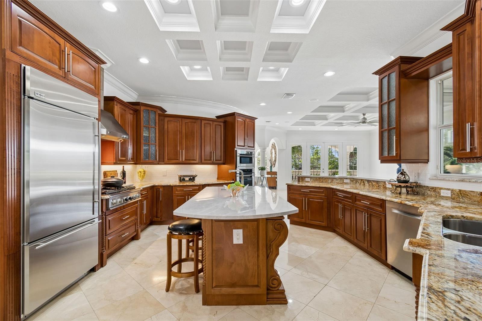 Image 19 of 89 For 6233 Bayshore Boulevard