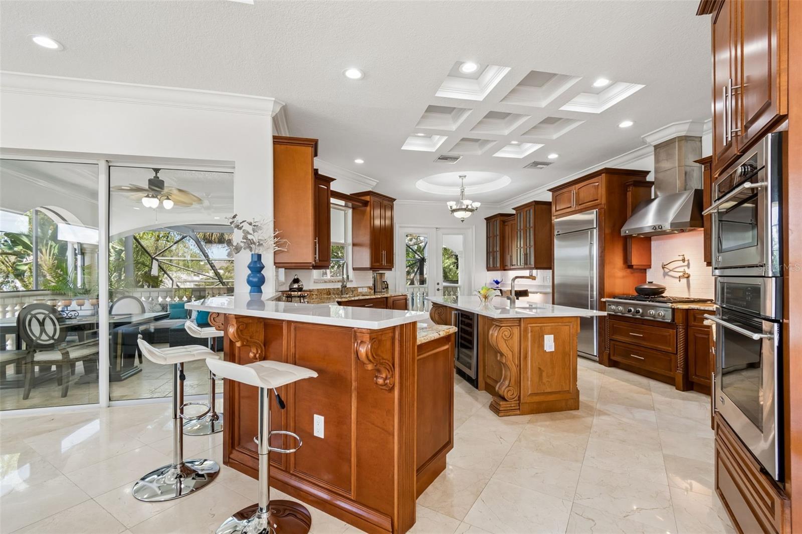 Image 24 of 89 For 6233 Bayshore Boulevard