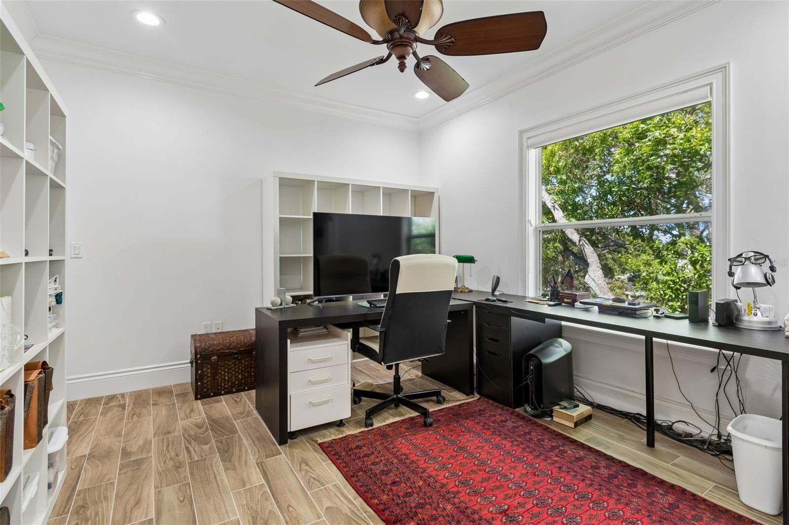 Image 55 of 89 For 6233 Bayshore Boulevard