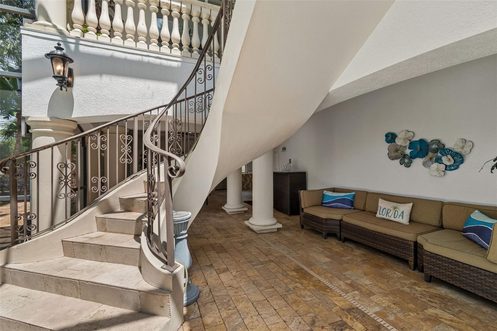 Image 67 of 89 For 6233 Bayshore Boulevard