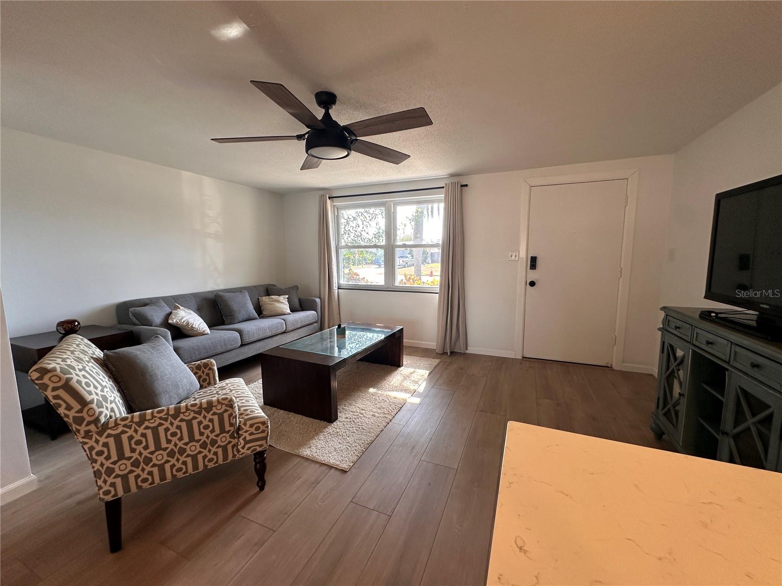 Image 4 of 13 For 7521 Bougenville Drive