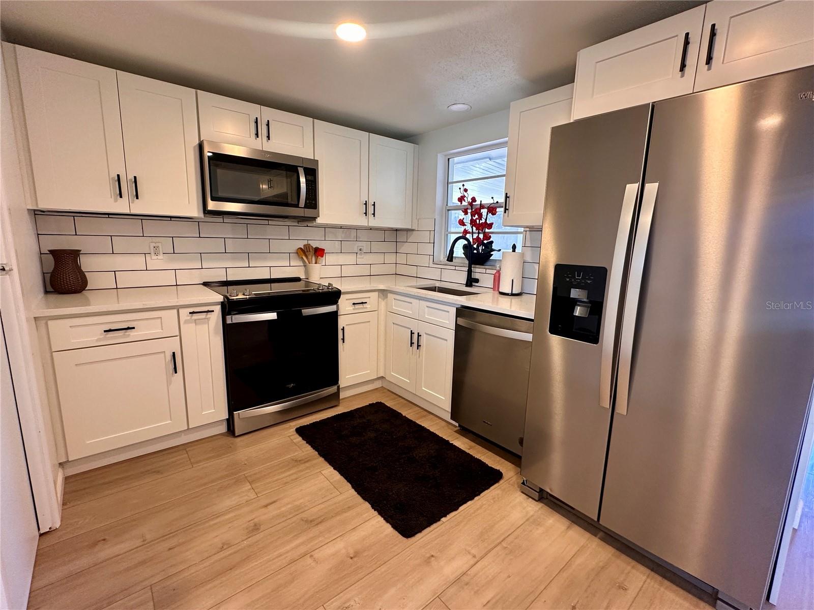 Image 6 of 13 For 7521 Bougenville Drive