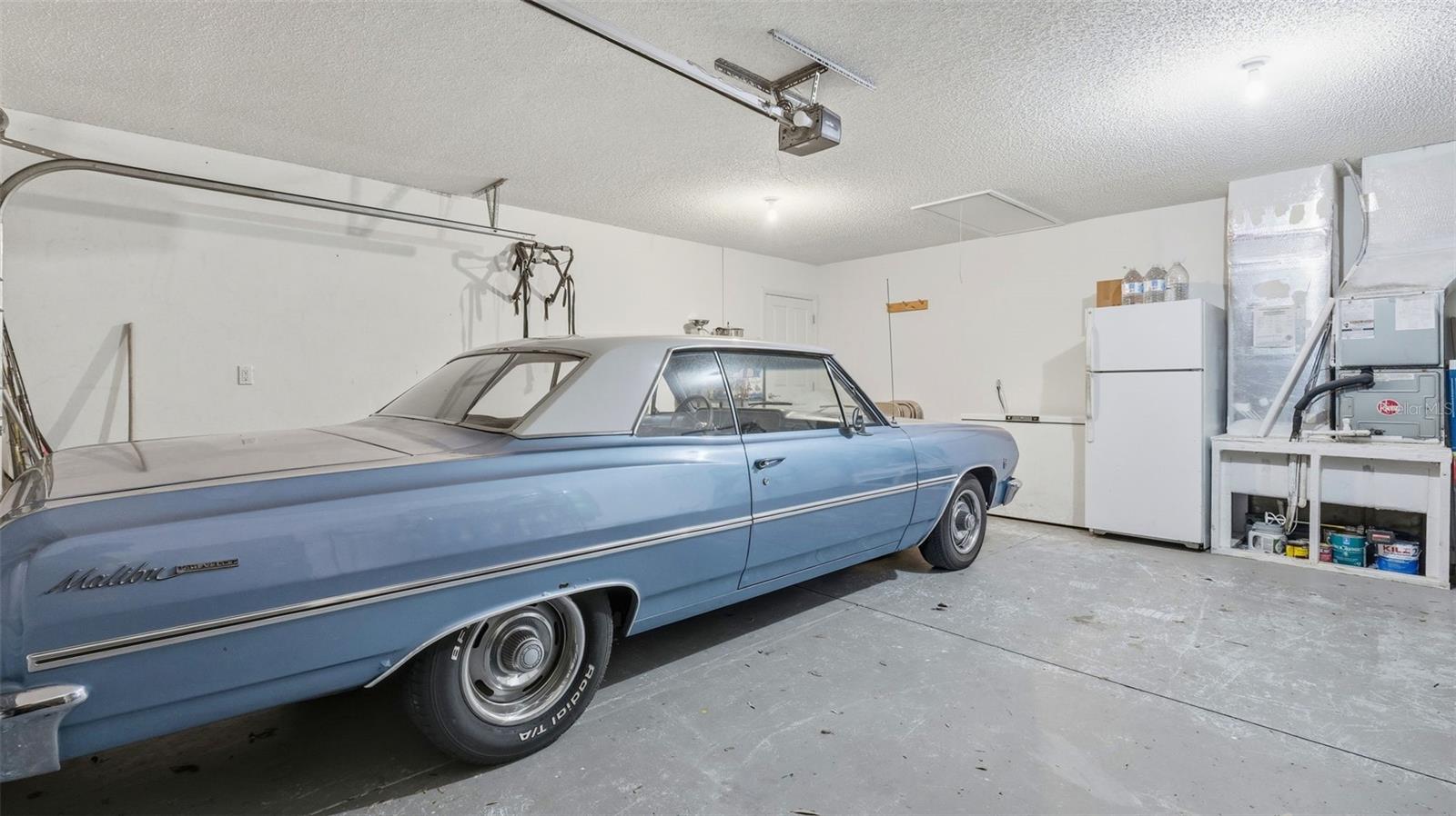 Image 33 of 53 For 12435 Canna Point