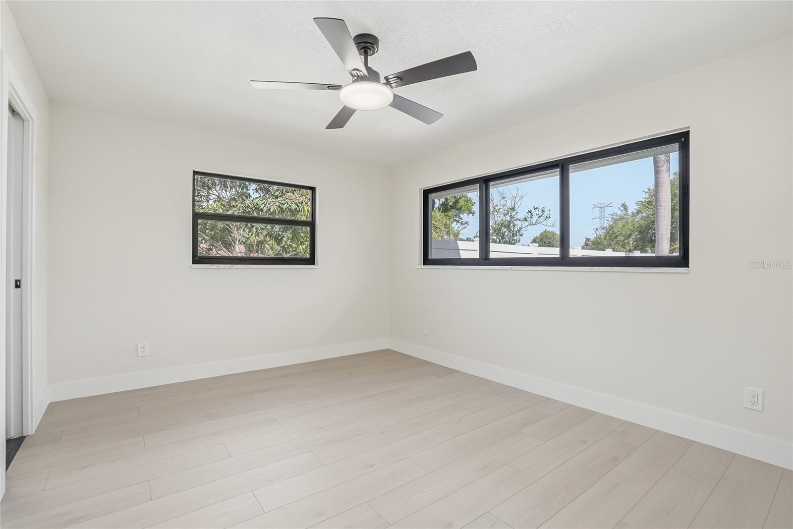 Image 27 of 50 For 2644 Pebble Beach Drive