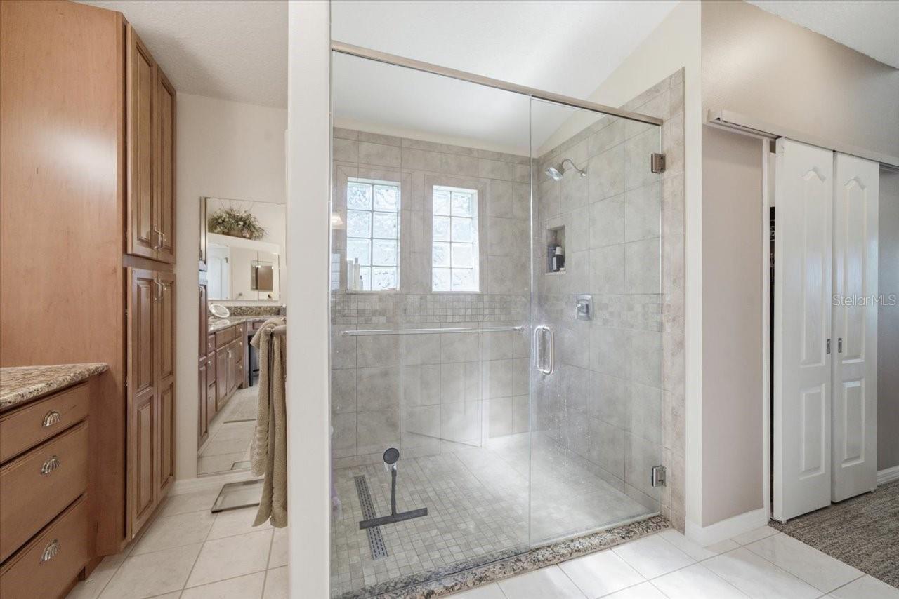 Image 20 of 48 For 15212 Arbor Hollow Drive