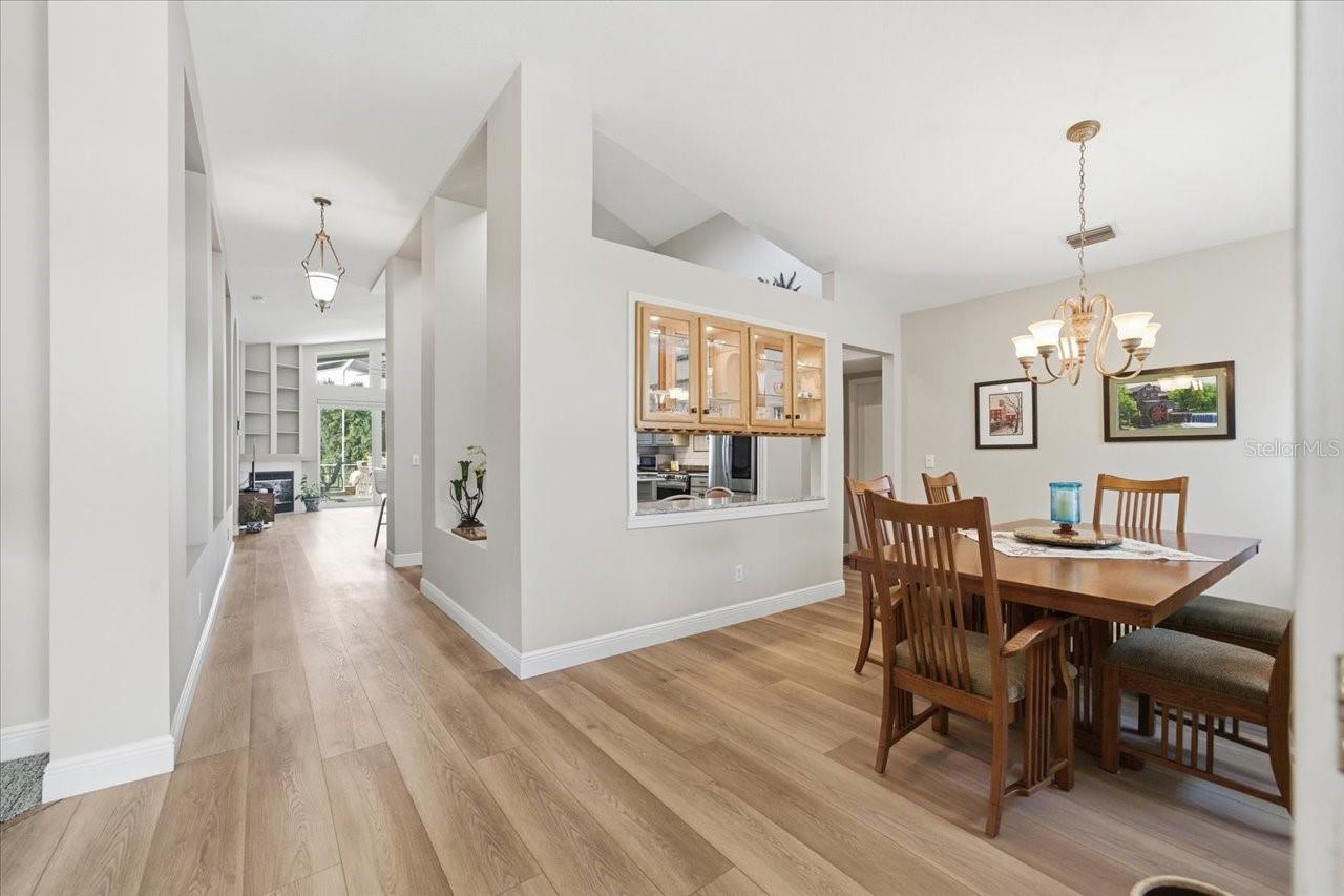 Image 22 of 48 For 15212 Arbor Hollow Drive