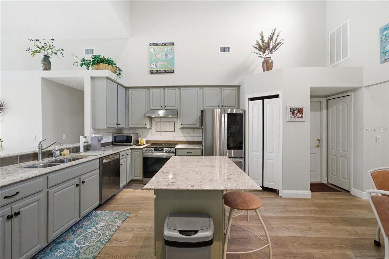 Image 25 of 48 For 15212 Arbor Hollow Drive