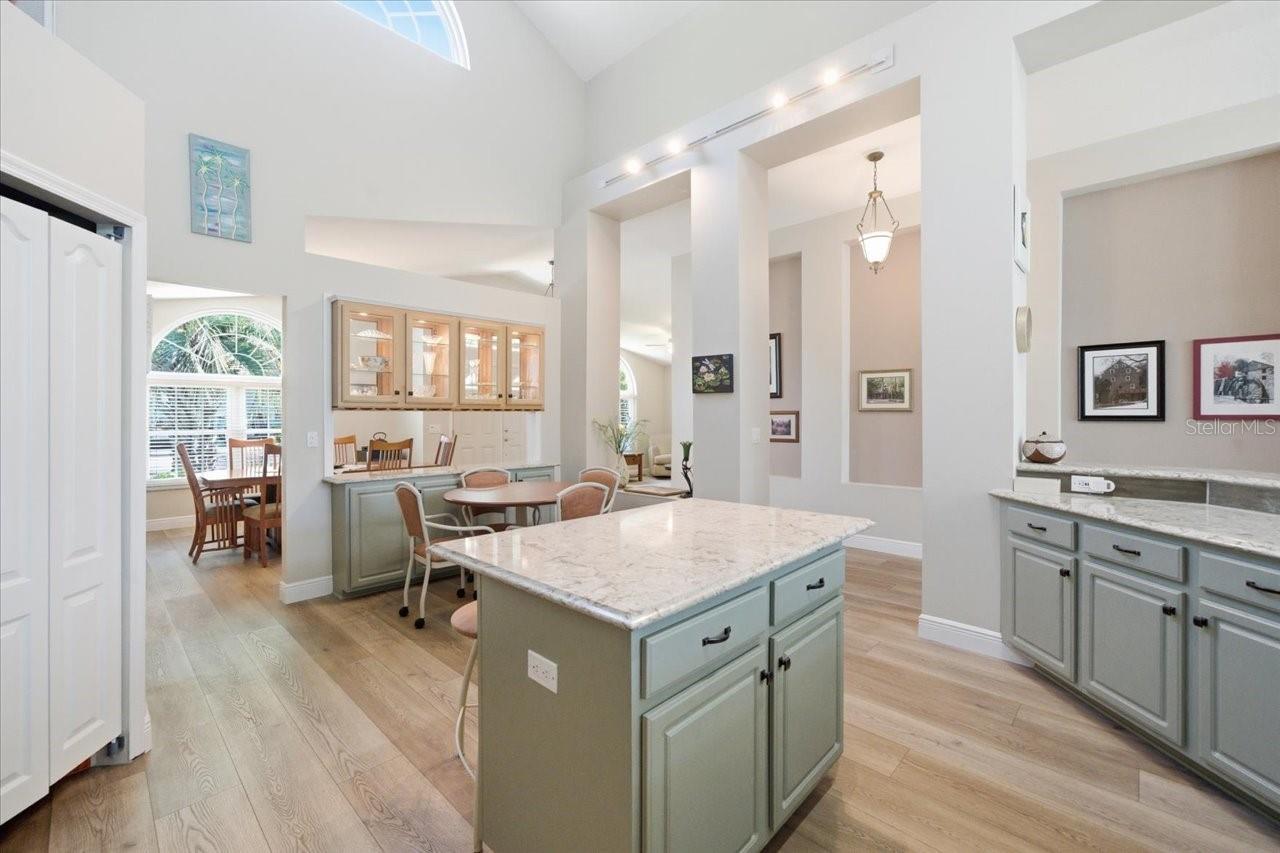 Image 28 of 48 For 15212 Arbor Hollow Drive