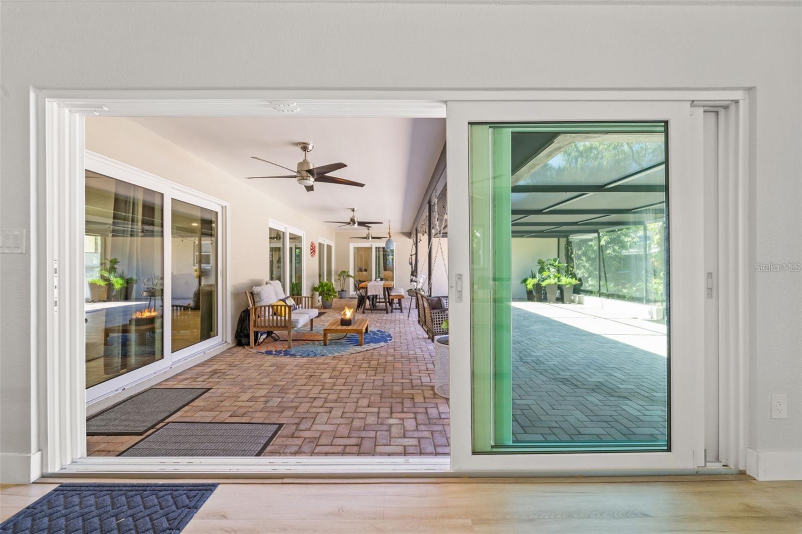 Listing photo id 53 for 8648 14th Way N Fl