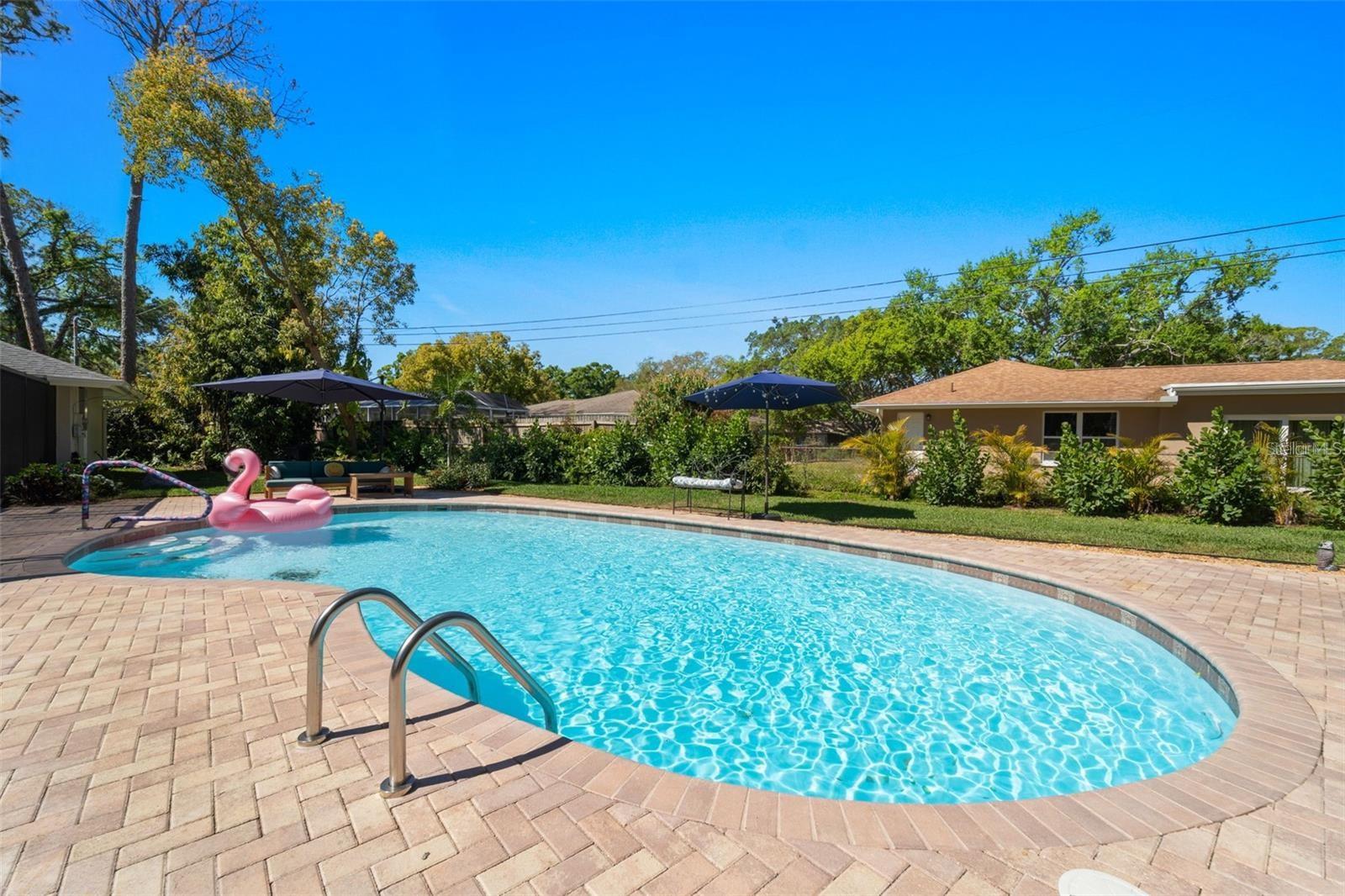 Listing photo id 64 for 8648 14th Way N Fl