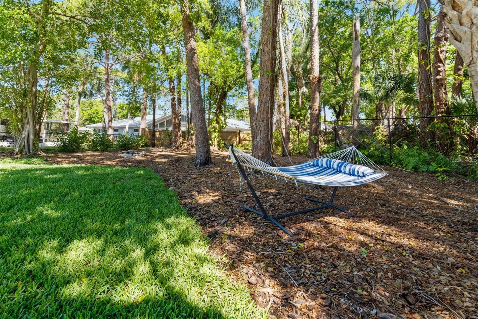 Listing photo id 69 for 8648 14th Way N Fl