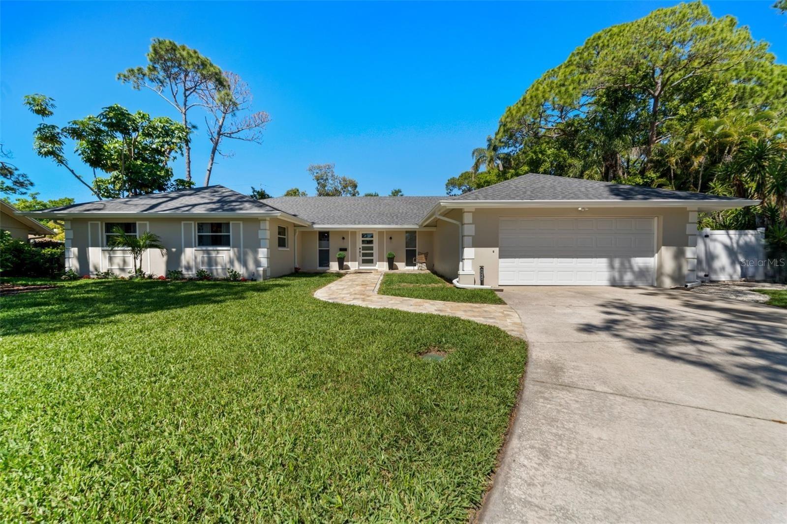 Listing photo id 76 for 8648 14th Way N Fl