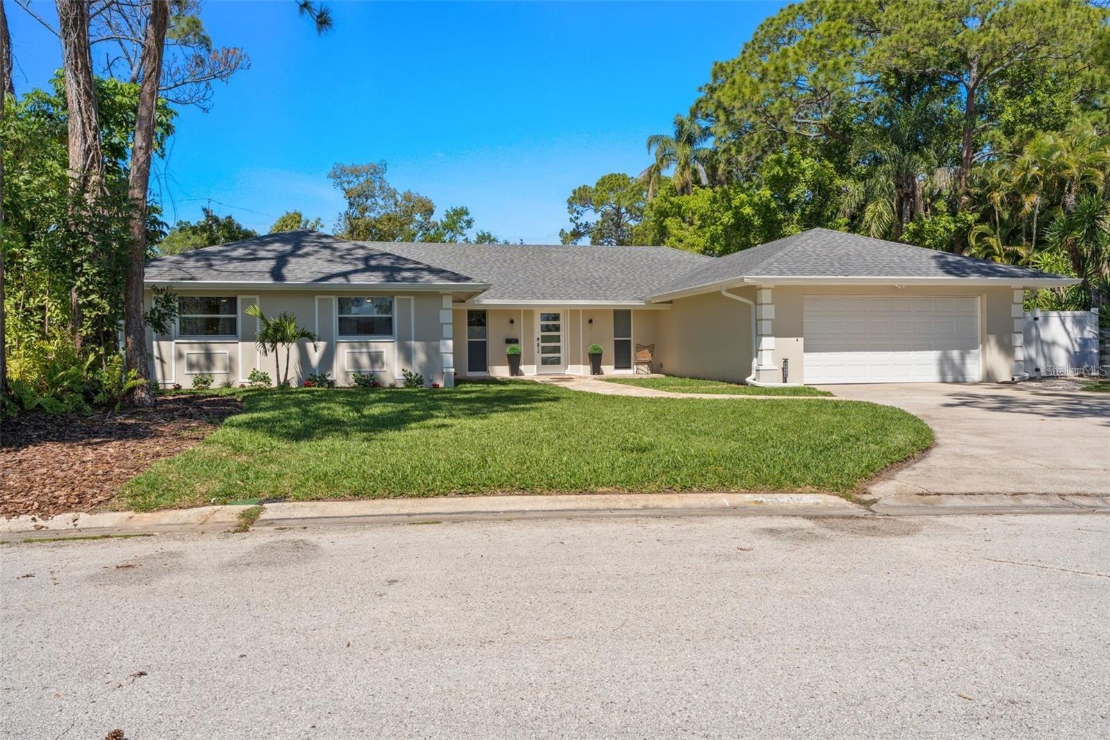 Listing photo id 78 for 8648 14th Way N Fl