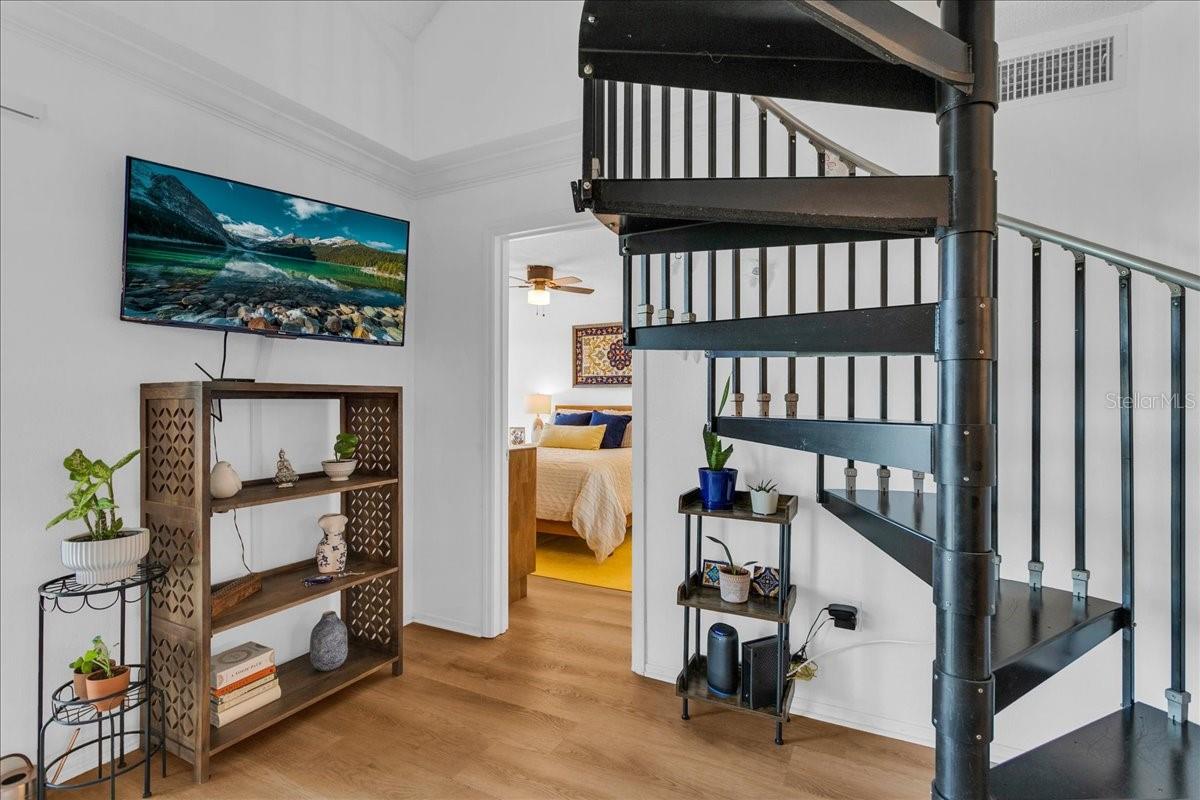 Image 19 of 60 For 2400 Feather Sound Drive 733