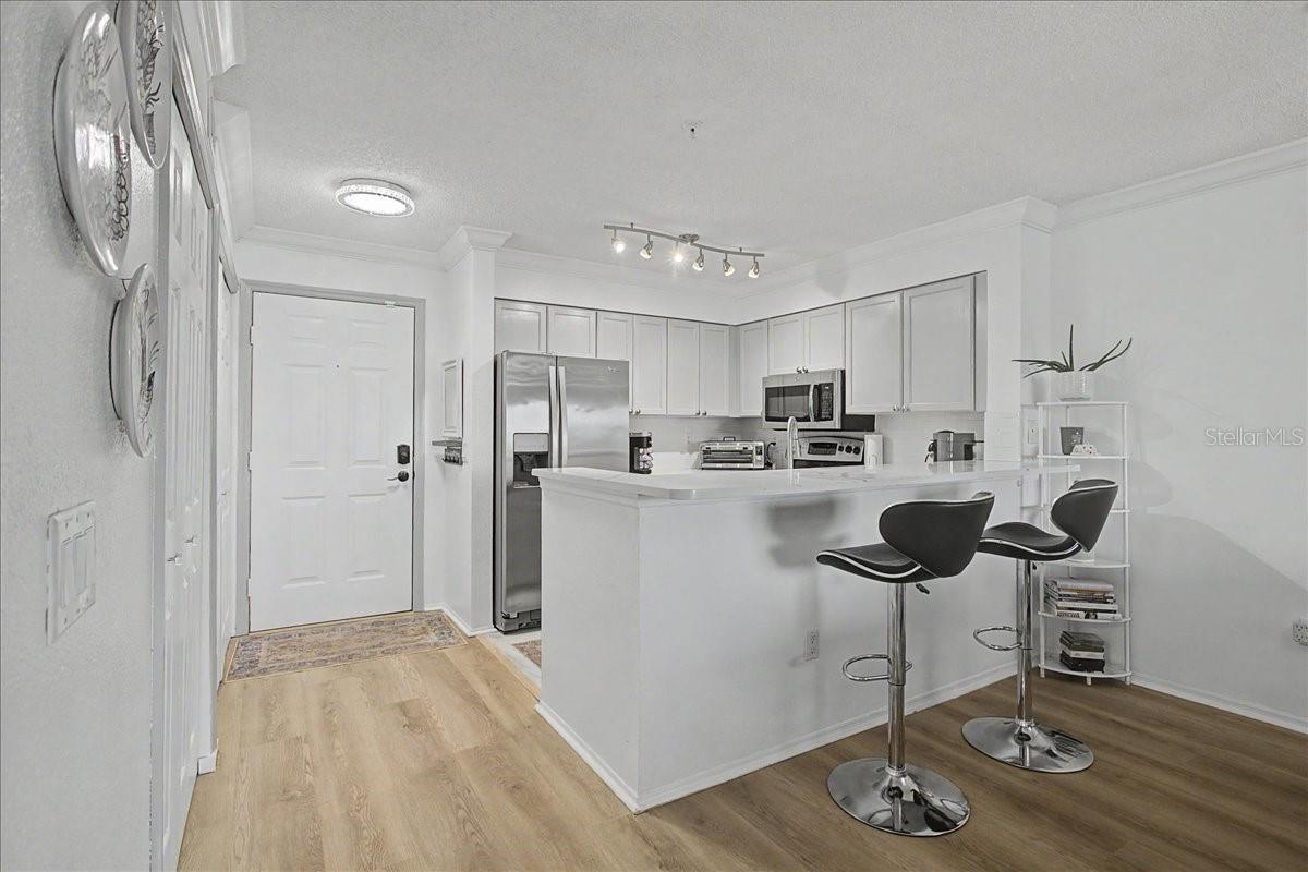 Image 2 of 60 For 2400 Feather Sound Drive 733