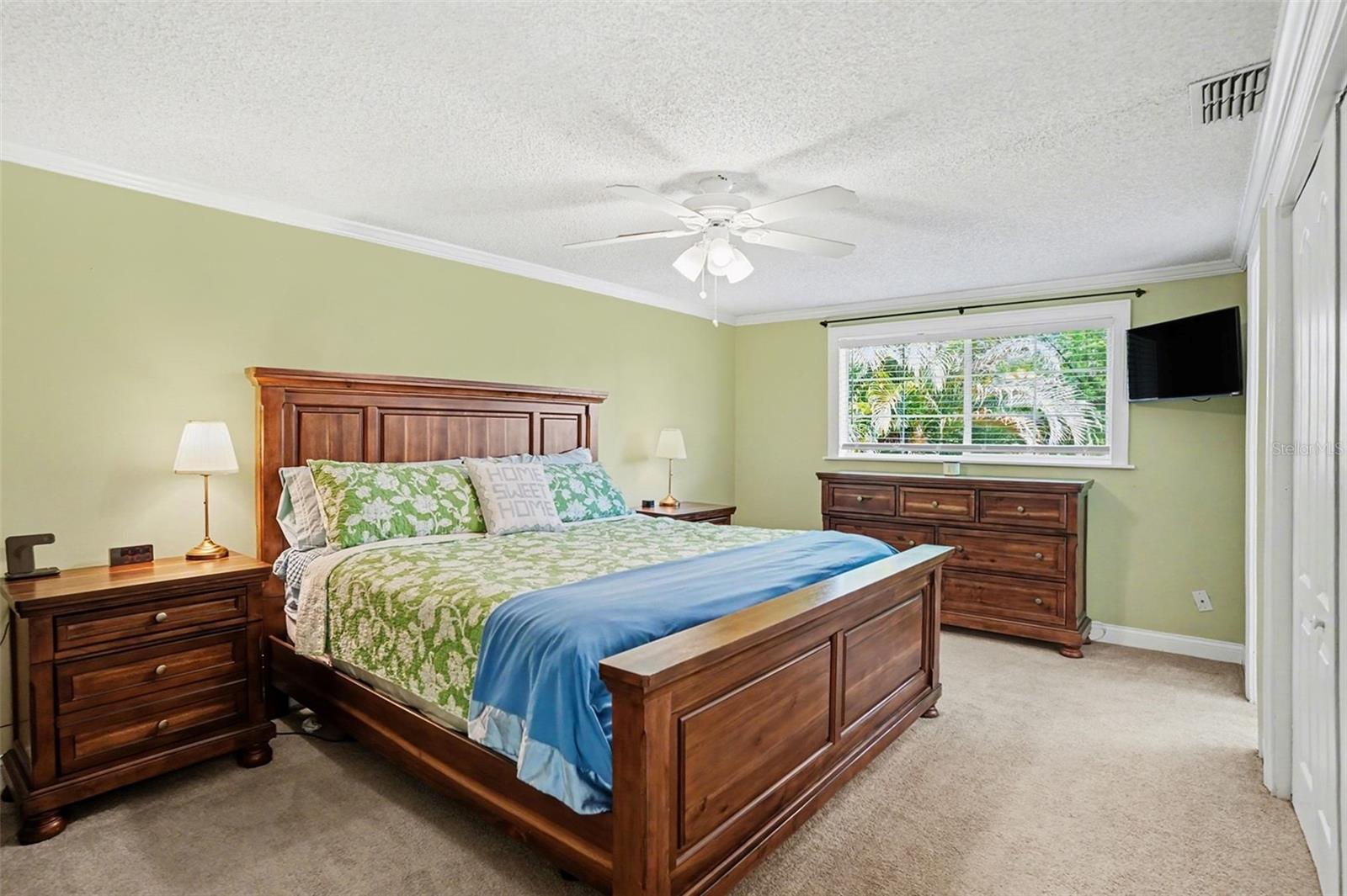 Image 13 of 32 For 15403 Summerwind Drive