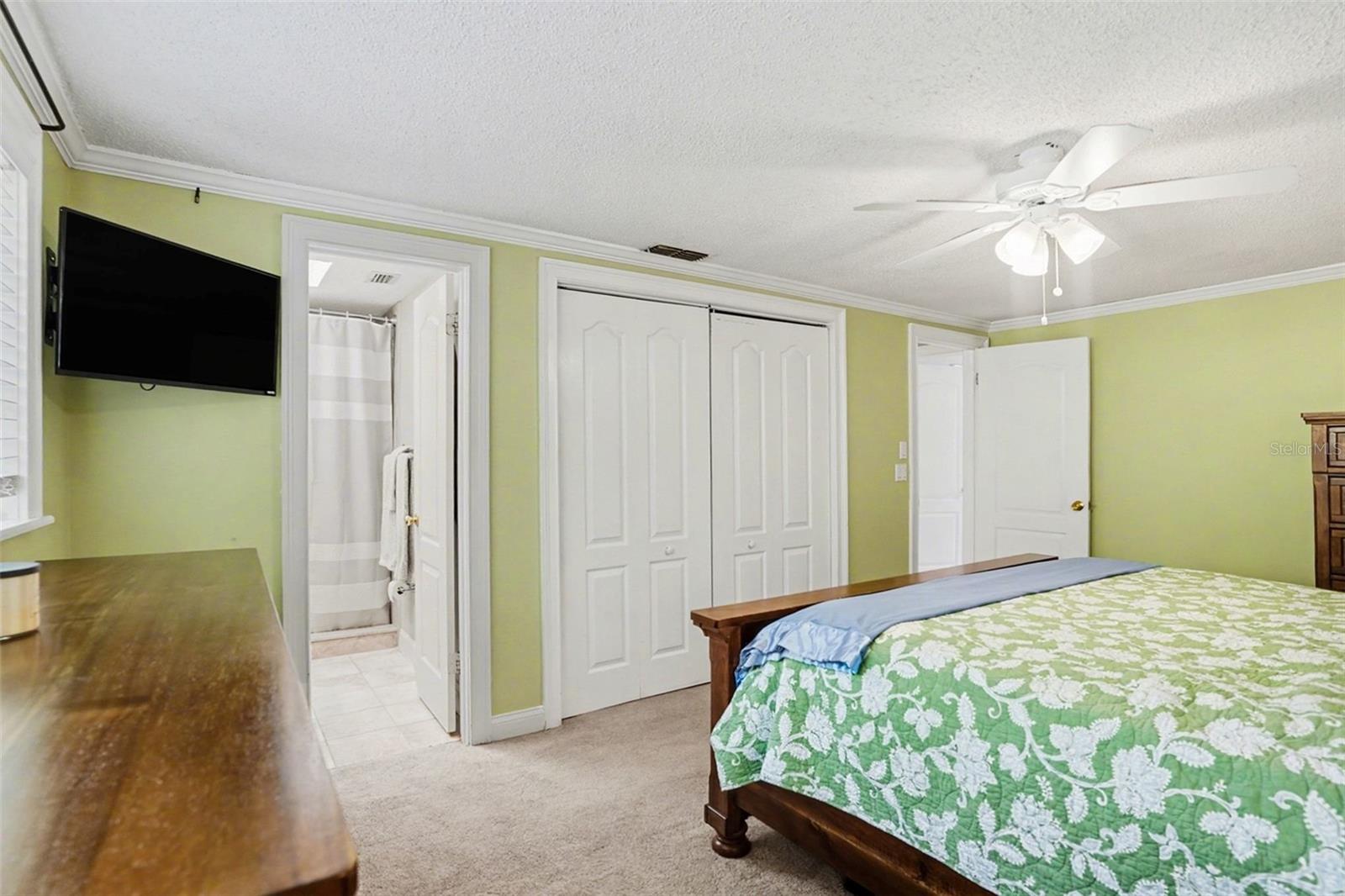 Image 14 of 32 For 15403 Summerwind Drive