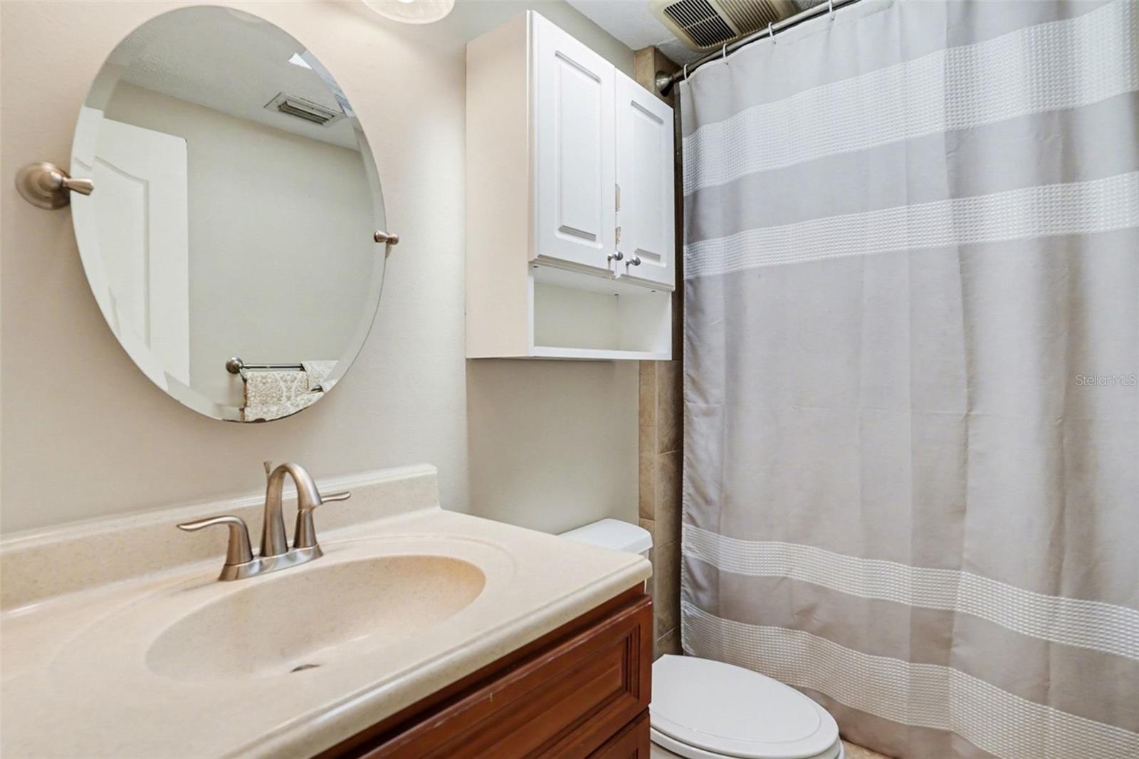 Image 16 of 32 For 15403 Summerwind Drive