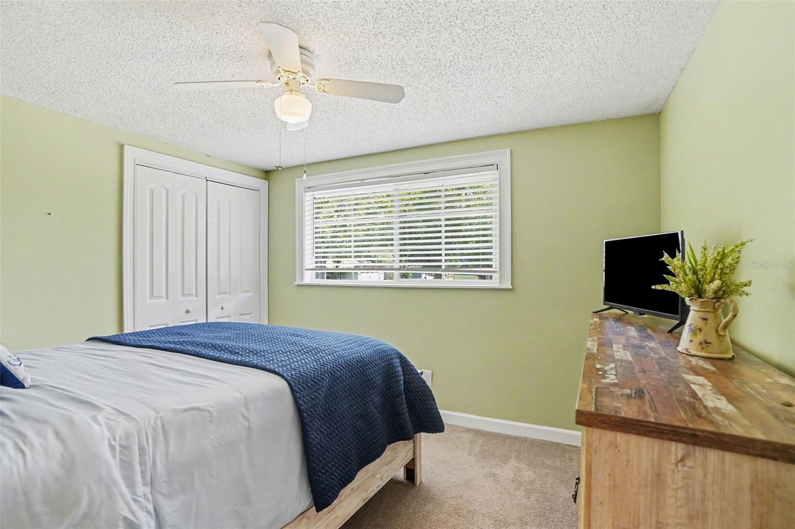 Image 18 of 32 For 15403 Summerwind Drive