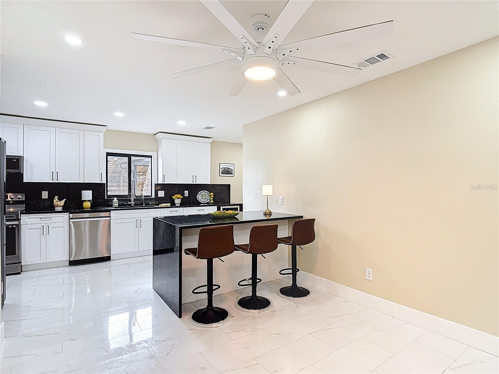 Listing photo id 20 for 216 Corbett Road