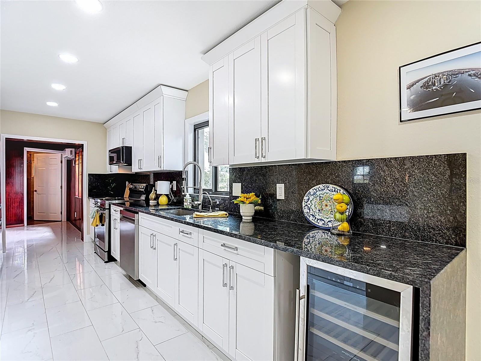 Listing photo id 25 for 216 Corbett Road