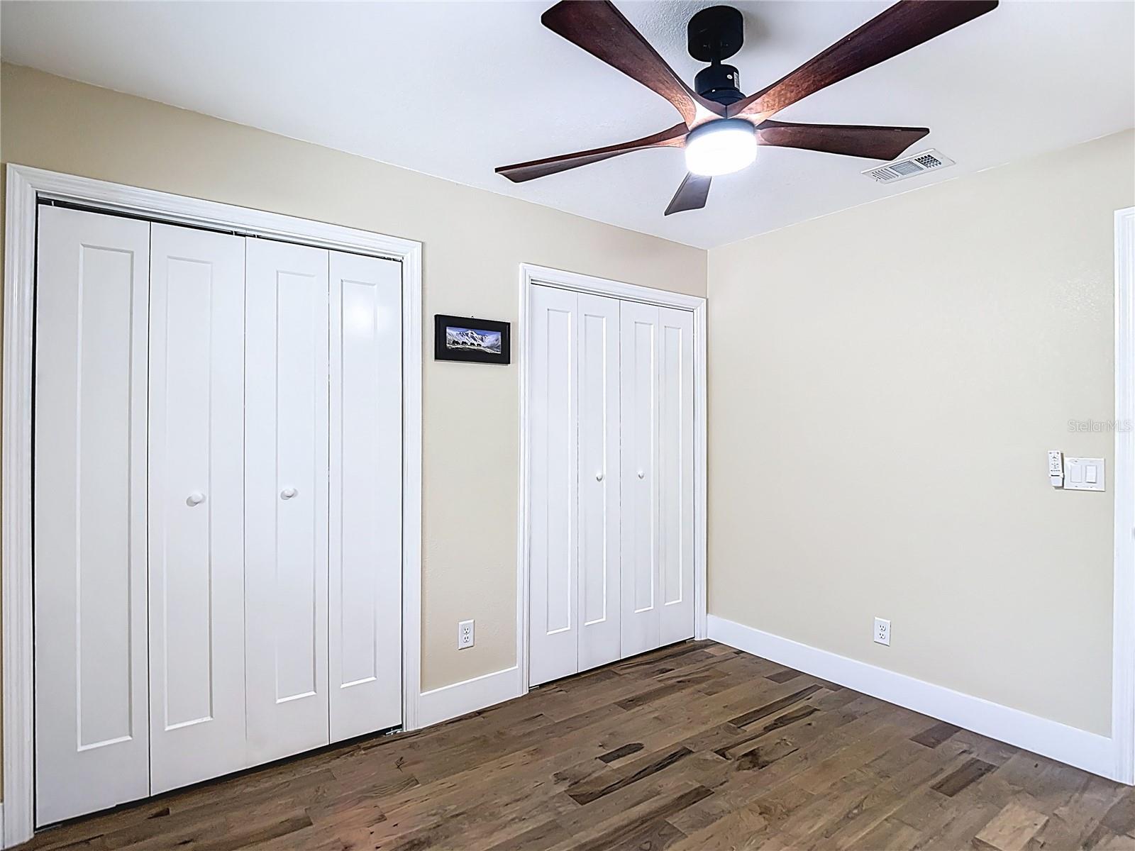 Listing photo id 41 for 216 Corbett Road