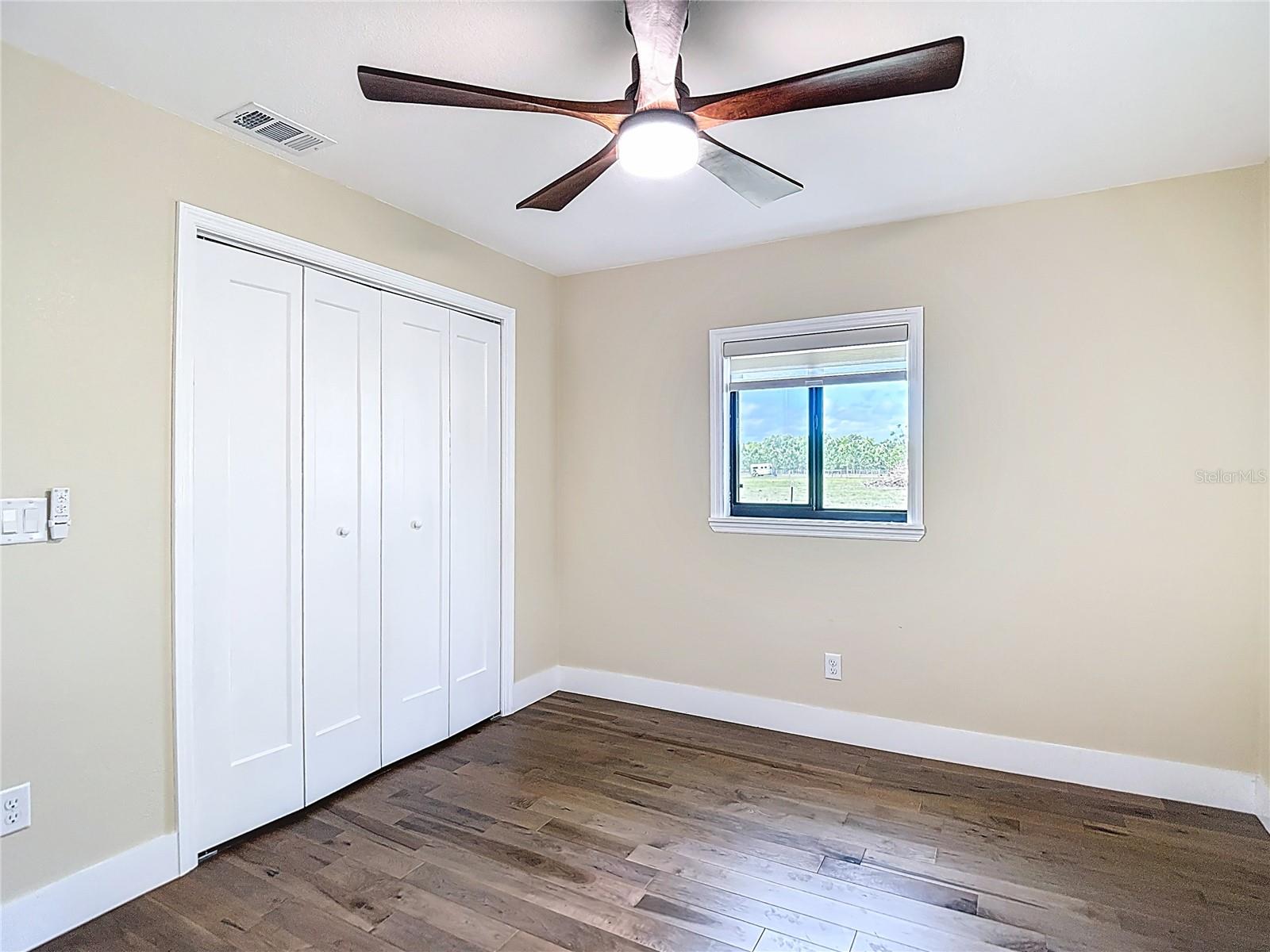 Listing photo id 46 for 216 Corbett Road