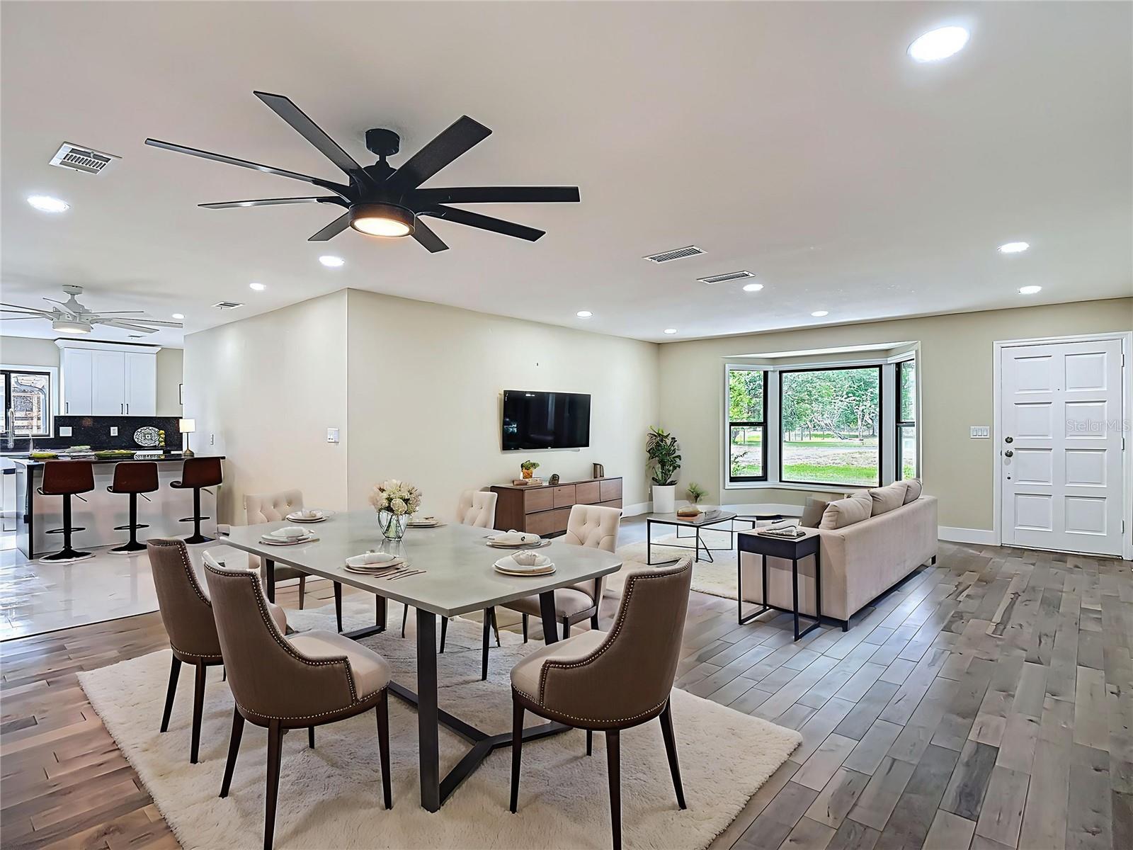 Listing photo id 4 for 216 Corbett Road