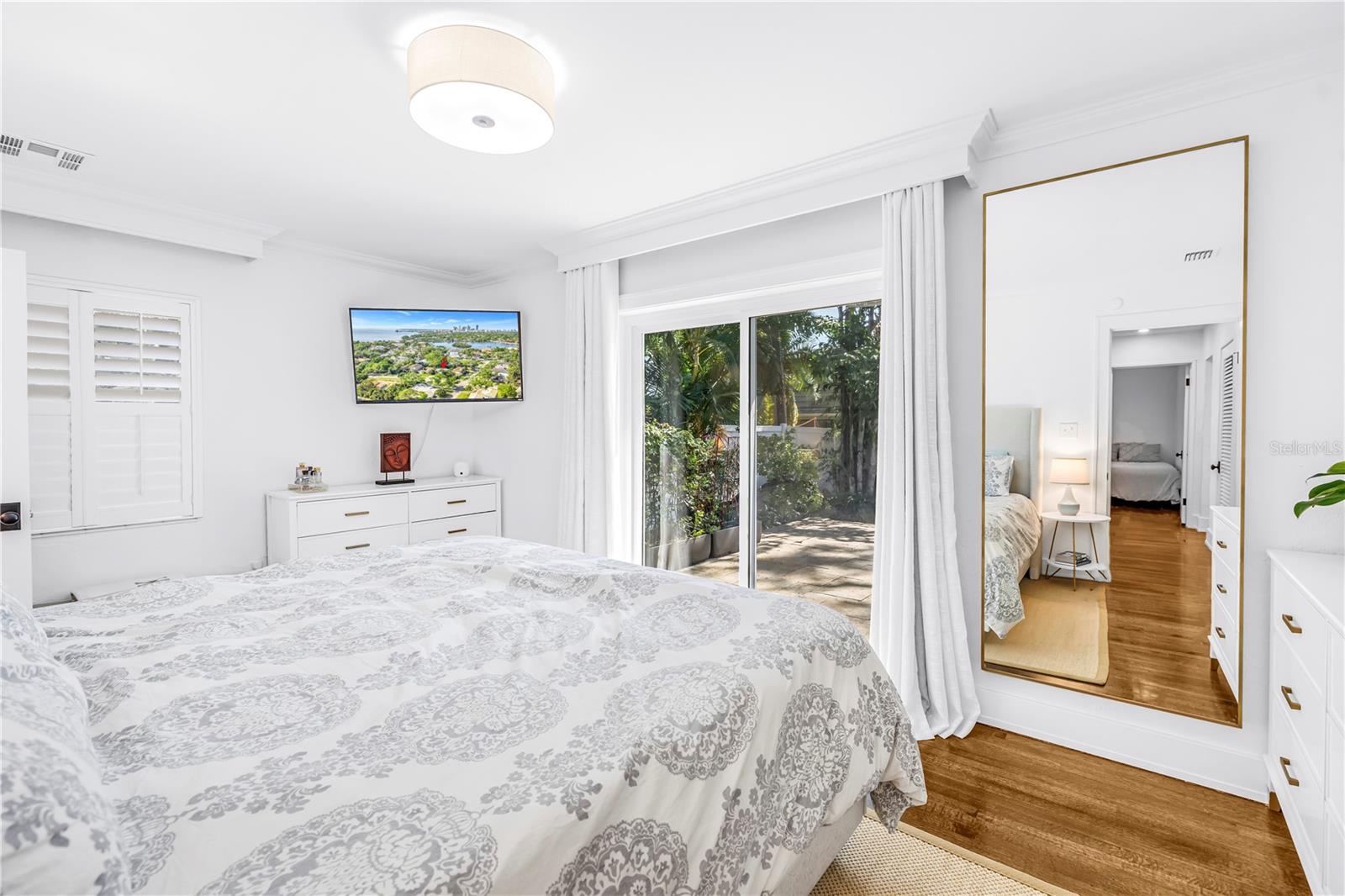 Image 31 of 60 For 209 Bandera Way Ne