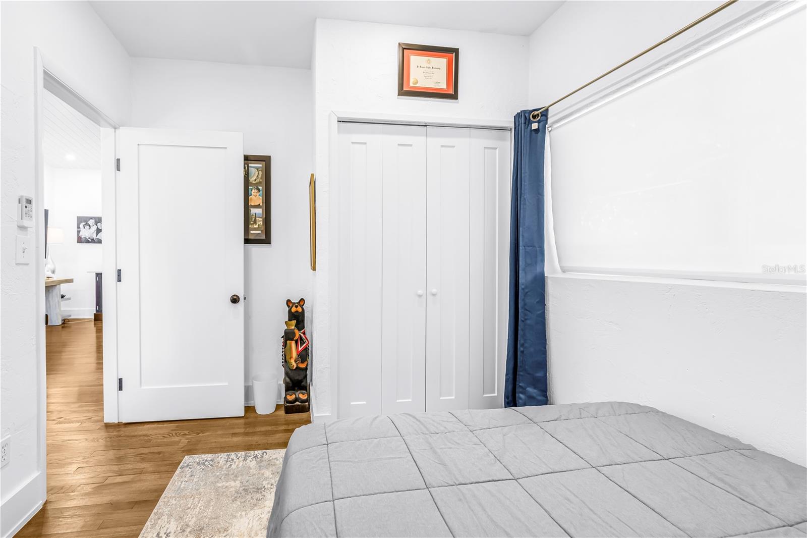 Image 36 of 60 For 209 Bandera Way Ne