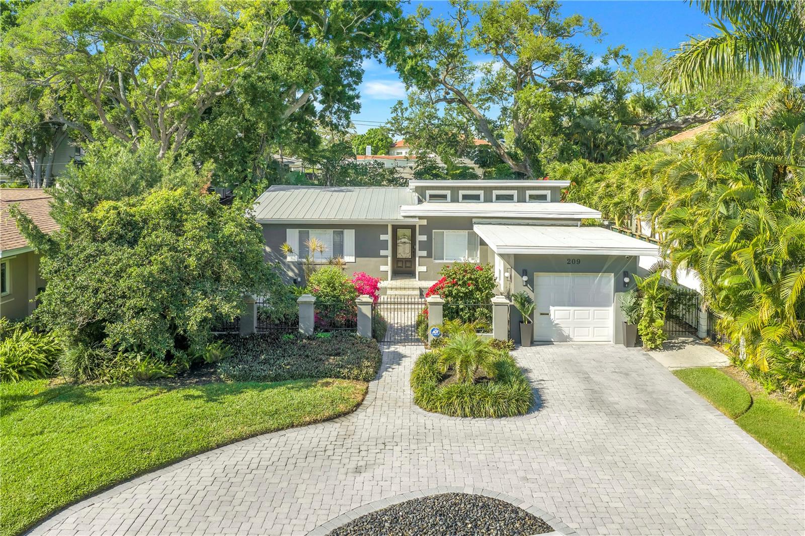 Image 50 of 60 For 209 Bandera Way Ne