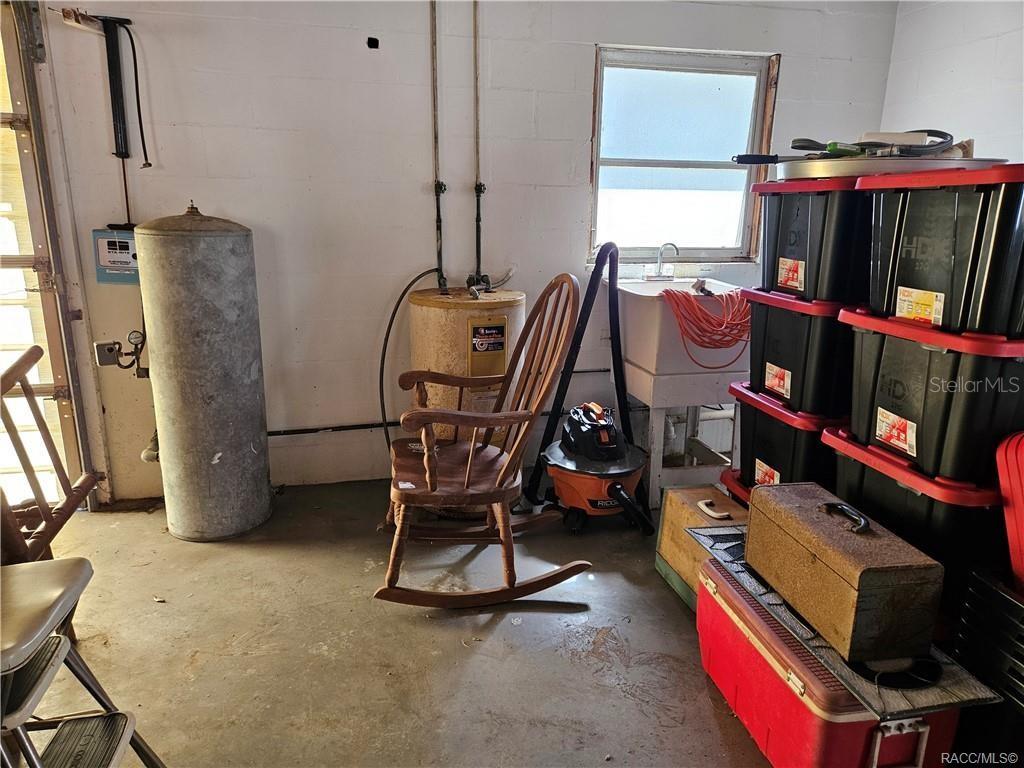 Image 11 of 24 For 89 Scarboro Avenue