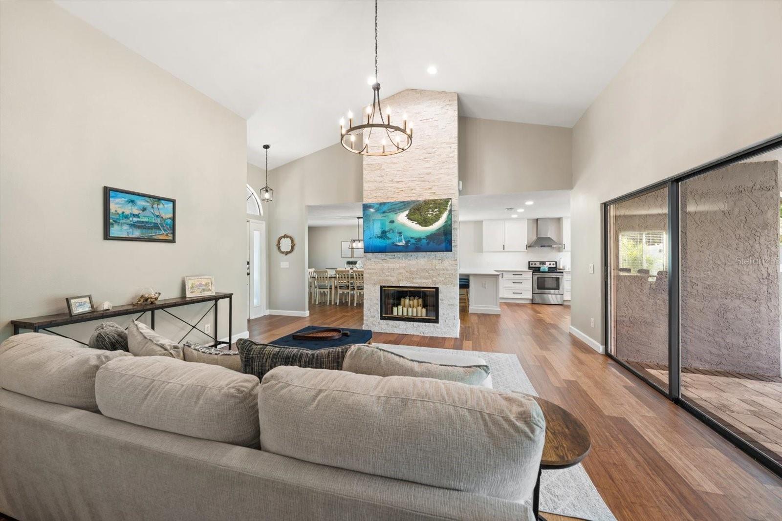 Image 10 of 52 For 2929 Longbrooke Way