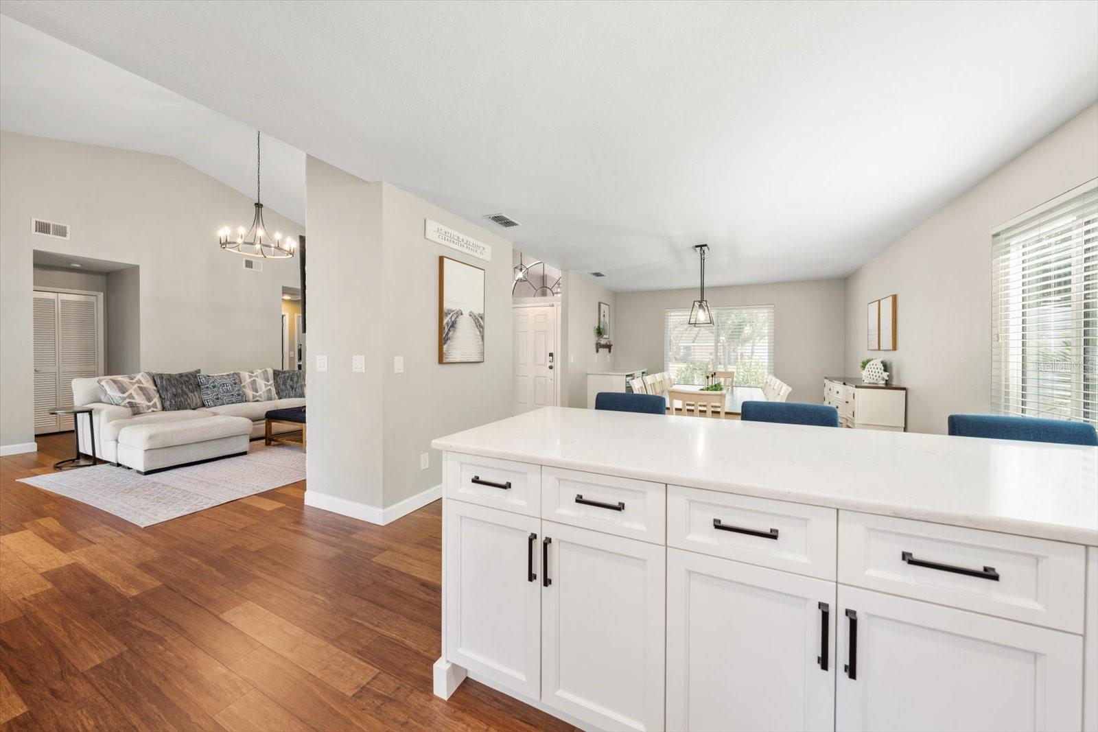 Image 17 of 52 For 2929 Longbrooke Way