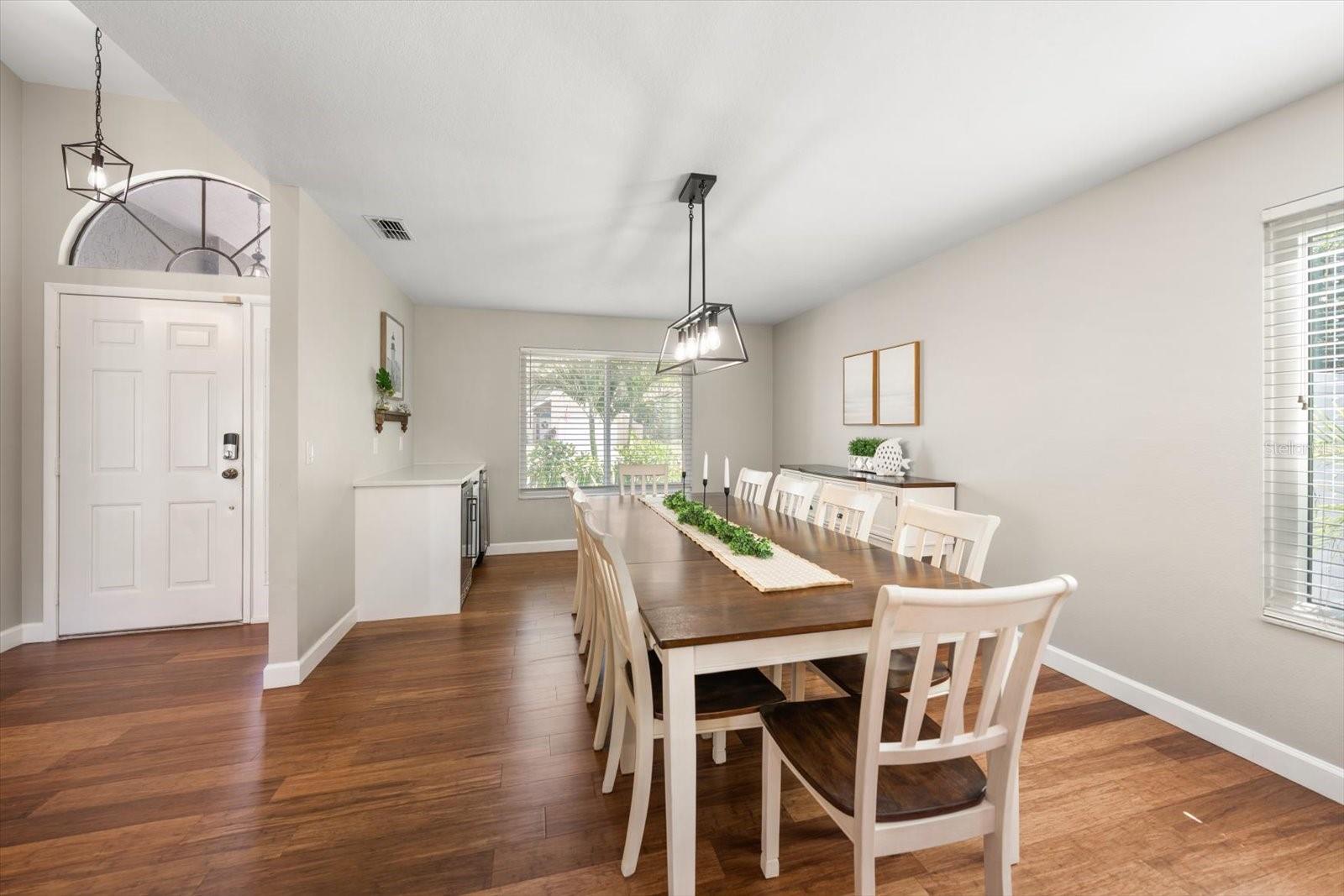 Image 18 of 52 For 2929 Longbrooke Way