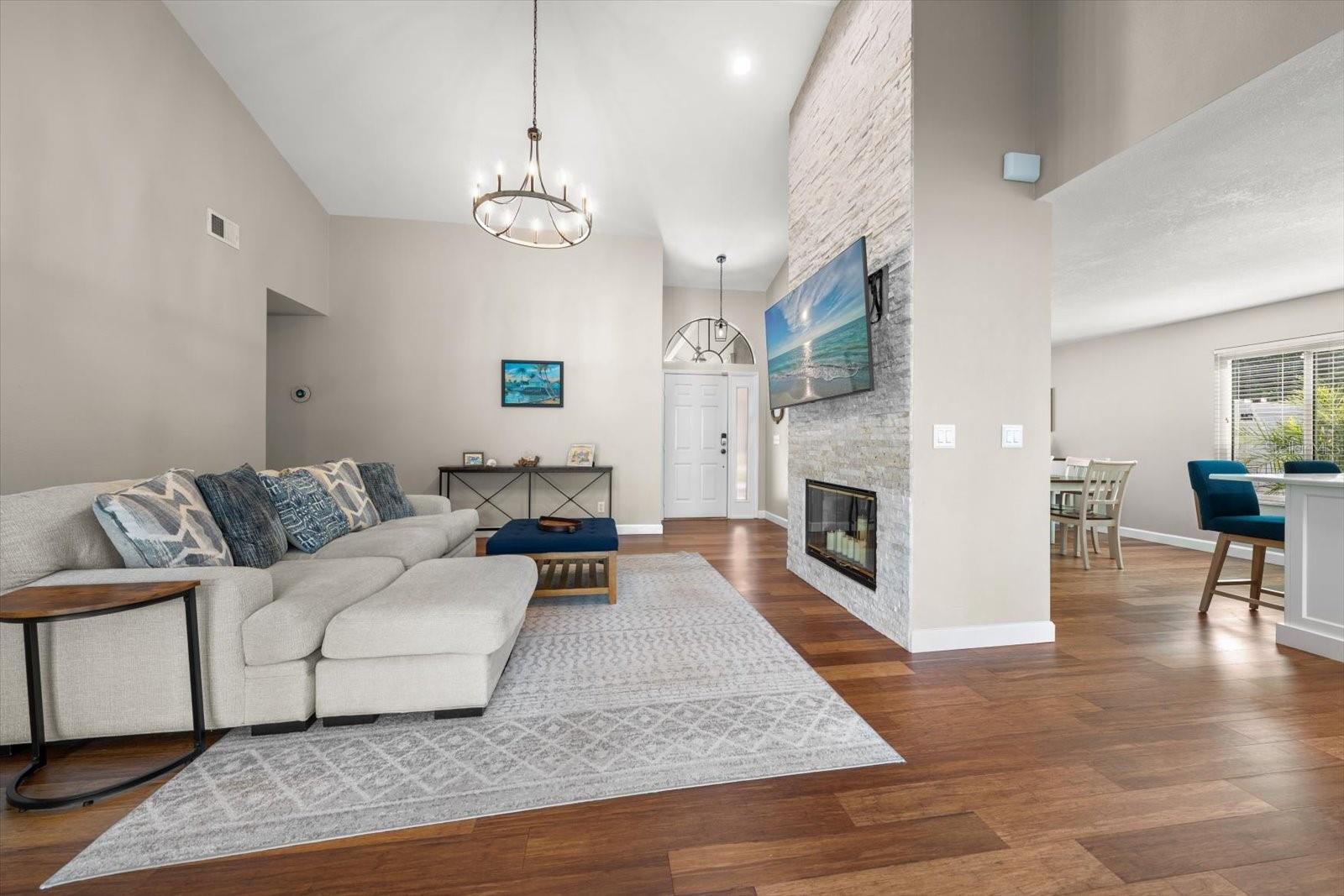 Image 34 of 52 For 2929 Longbrooke Way