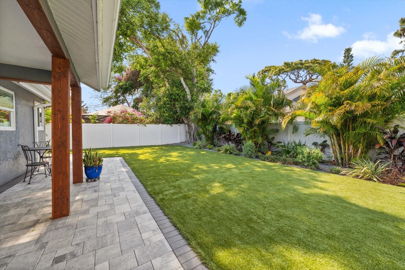 Image 40 of 52 For 2929 Longbrooke Way